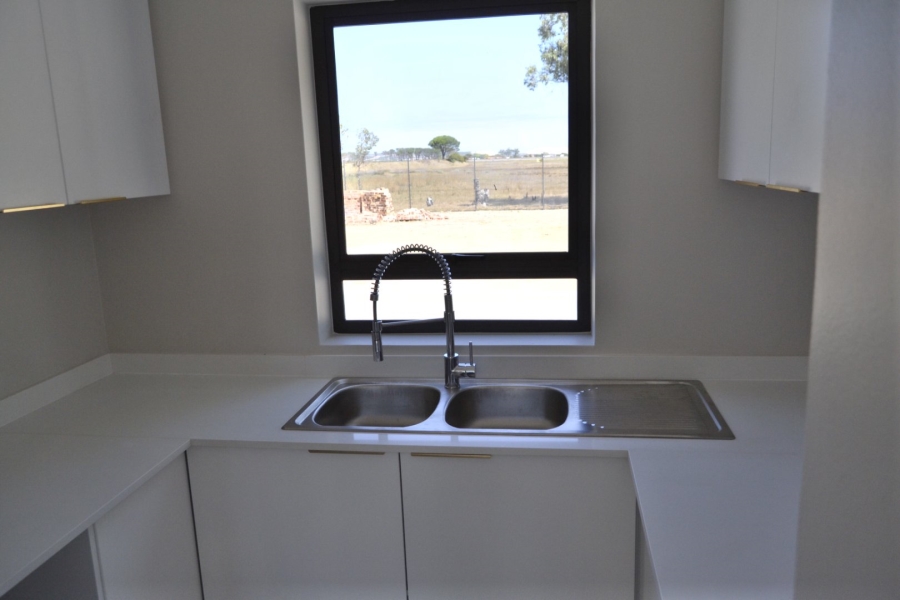4 Bedroom Property for Sale in Croydon Gardens Estate Western Cape
